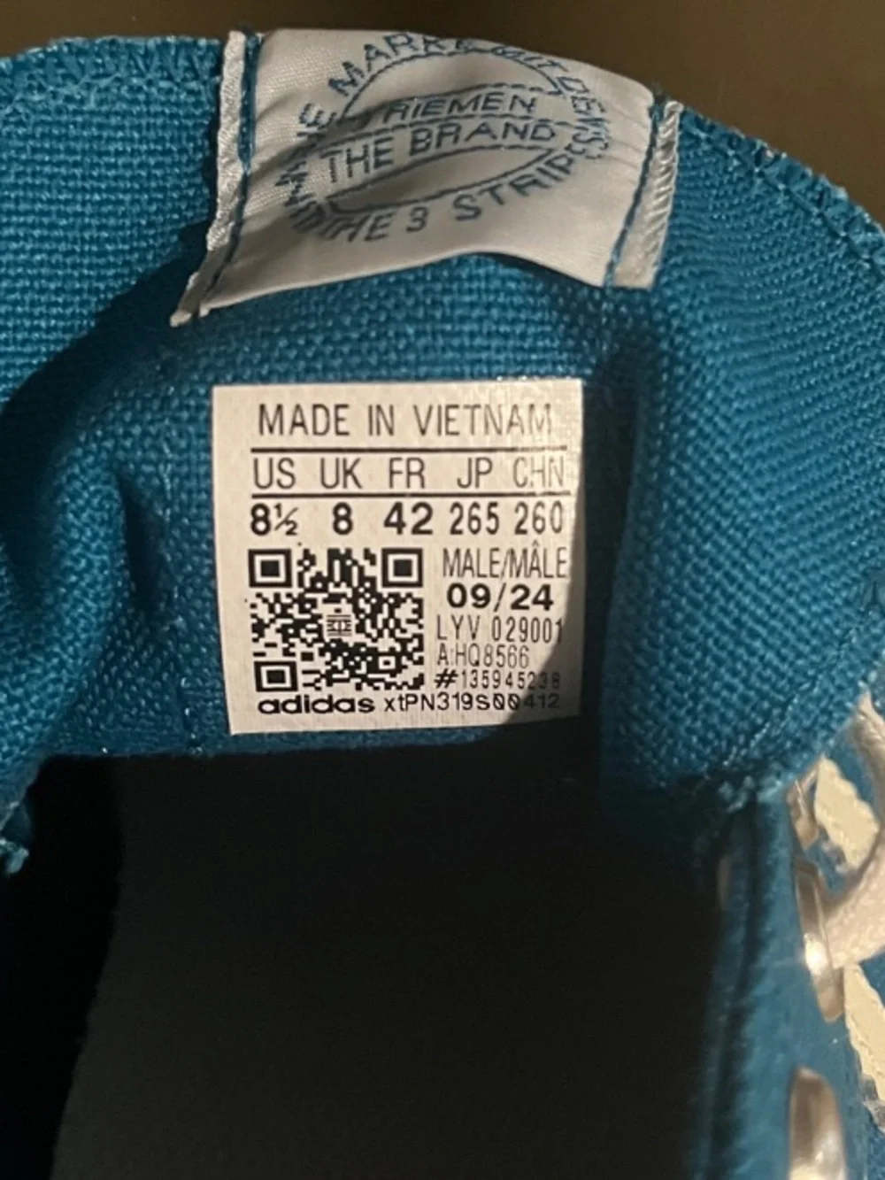 Men’s Size 8.5 Adidas Originals Nizza RF 74 - Active Teal/Off White/Victory Blue